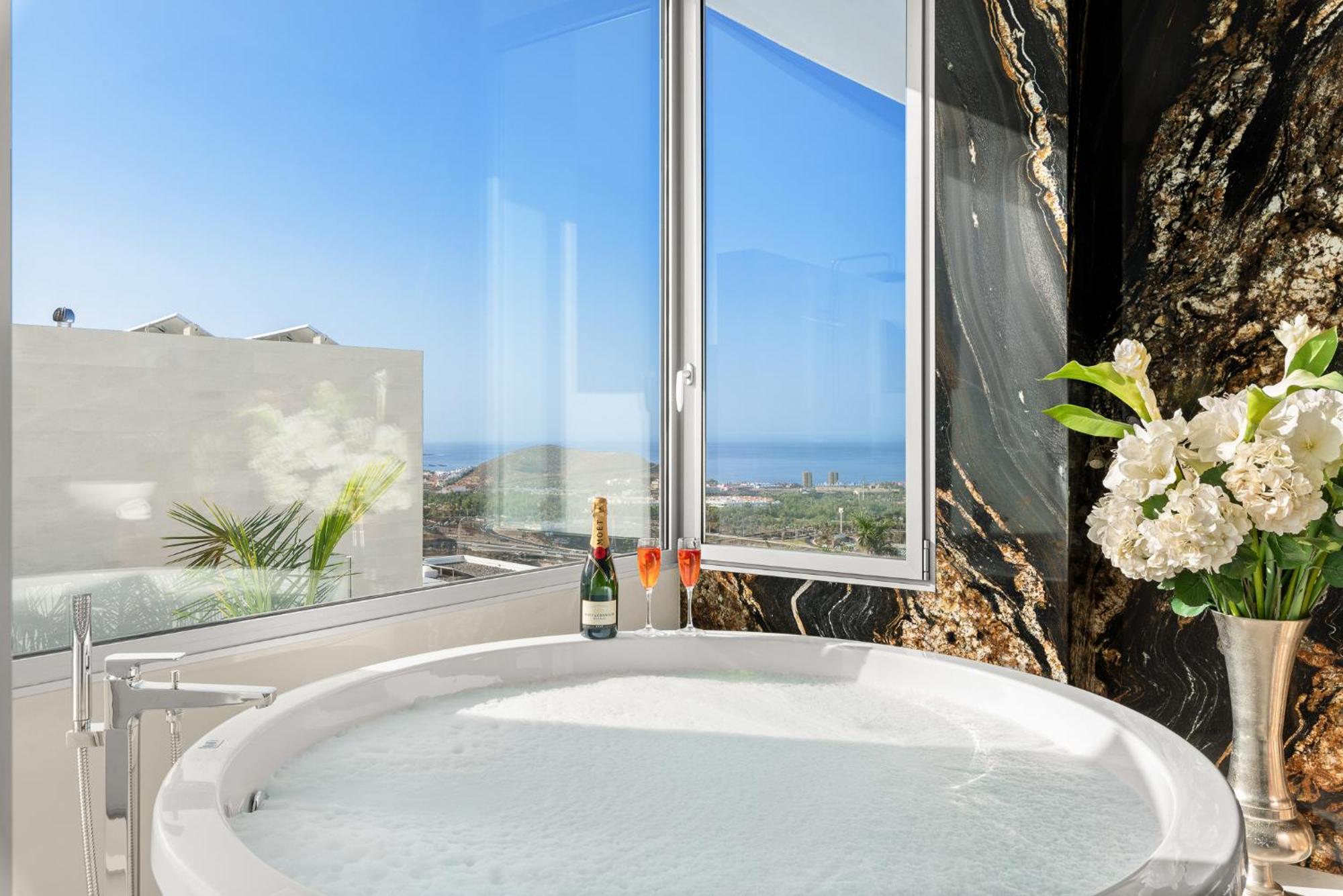 Karat Villa Fibonacci Costa Adeje  Bagian luar foto